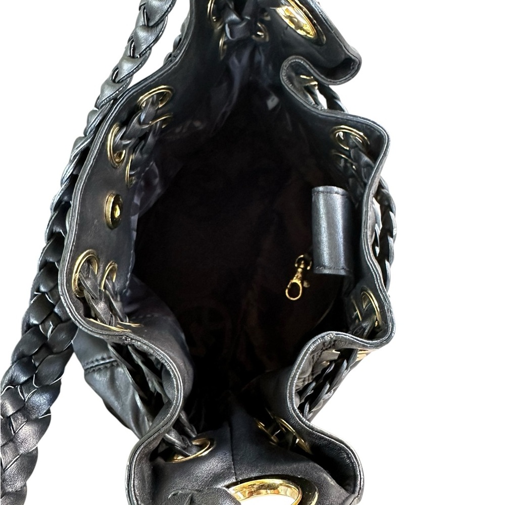 Michael Kors Black Shoulder Bag with Gold Details - Picture 5 of 9
